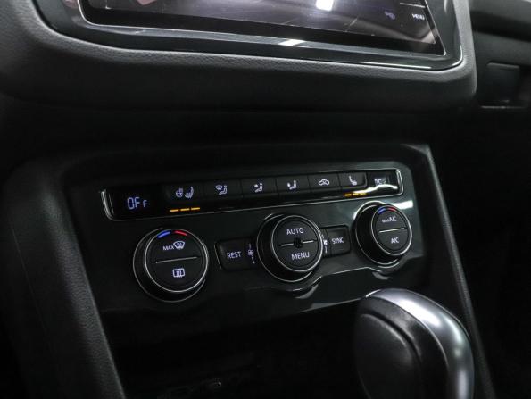 Volkswagen Tiguan II с пробегом 2020 года, цена 3 000 000 рублей, 25197 км, внедорожник, Автокод Объявления