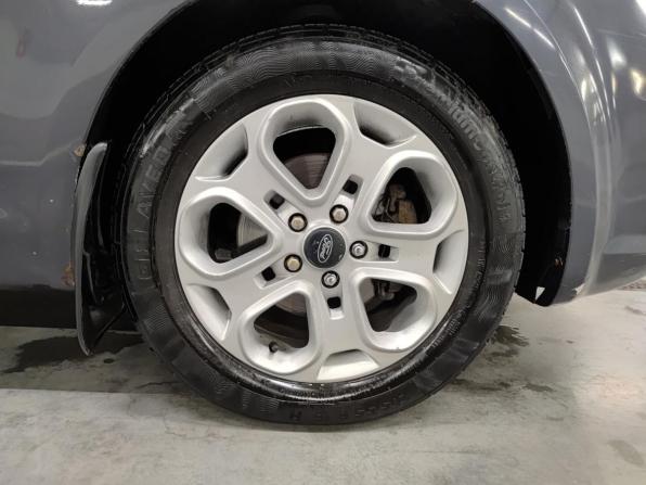 Ford C-MAX I Рестайлинг с пробегом 2007 года, цена 490 000 рублей, 274015 км, минивэн, Автокод Объявления
