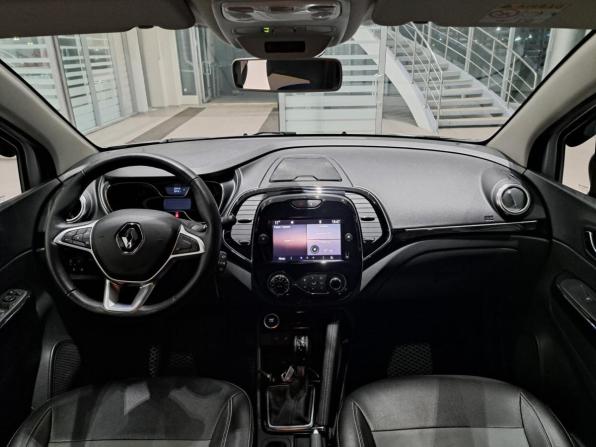 Renault Kaptur I Рестайлинг с пробегом 2022 года, цена 1 893 000 рублей, 39935 км, внедорожник, Автокод Объявления
