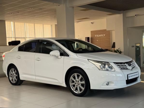 Toyota Avensis III с пробегом 2010 года, цена 1 030 000 рублей, 204550 км, седан, Автокод Объявления