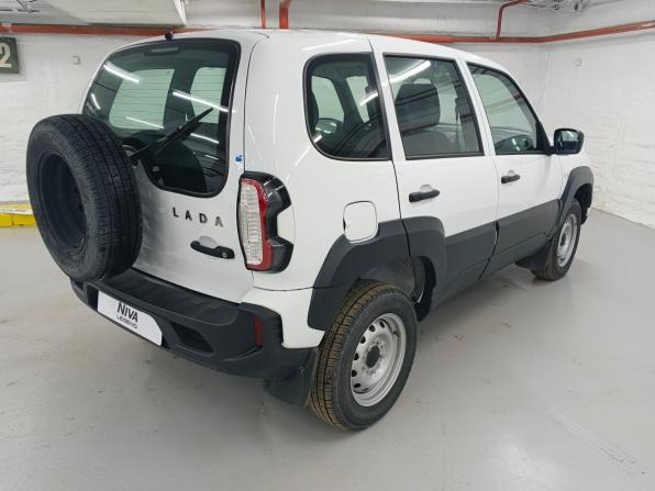 Lada (ВАЗ) Niva Travel I с пробегом 2023 года, цена 989 000 рублей, 11208 км, внедорожник, Автокод Объявления