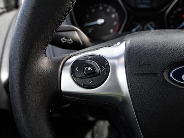 Ford Focus III с пробегом 2011 года, цена 715 000 рублей, 190607 км, седан, Автокод Объявления