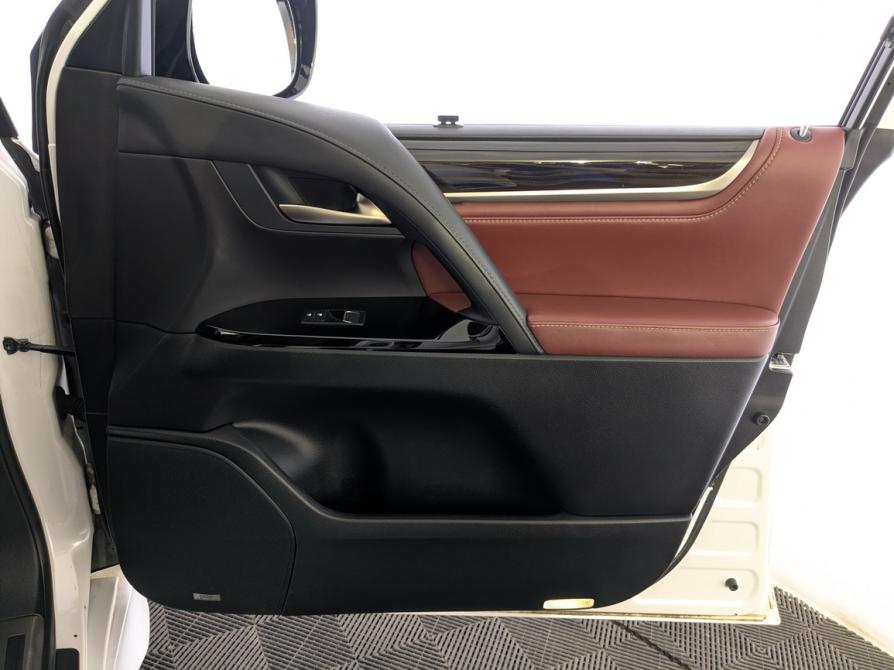 Lexus LX III Рестайлинг 2 Москва  - изображение 23