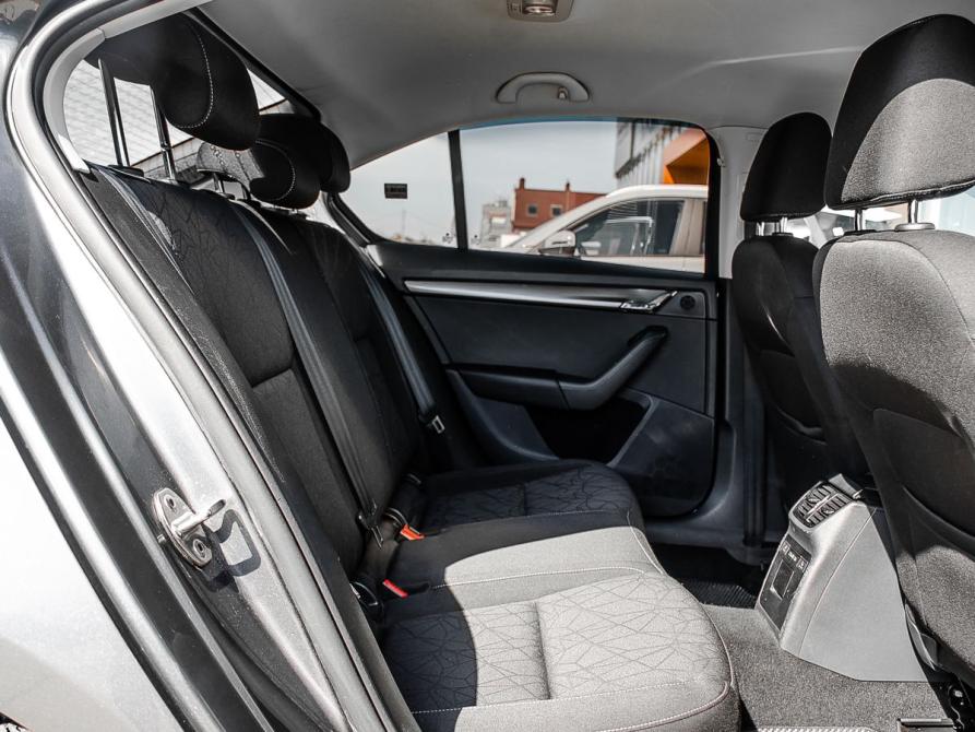 Skoda Octavia III (A7) Рестайлинг Магнитогорск  - изображение 13