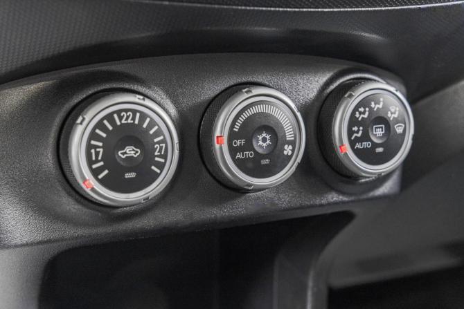 Mitsubishi Outlander II с пробегом 2007 года, цена 999 000 рублей, 276000 км, внедорожник, Автокод Объявления