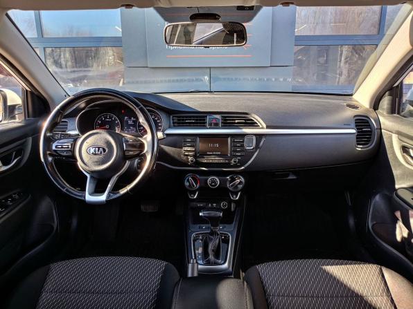 Kia Rio IV с пробегом 2018 года, цена 1 475 000 рублей, 65500 км, хэтчбек, Автокод Объявления