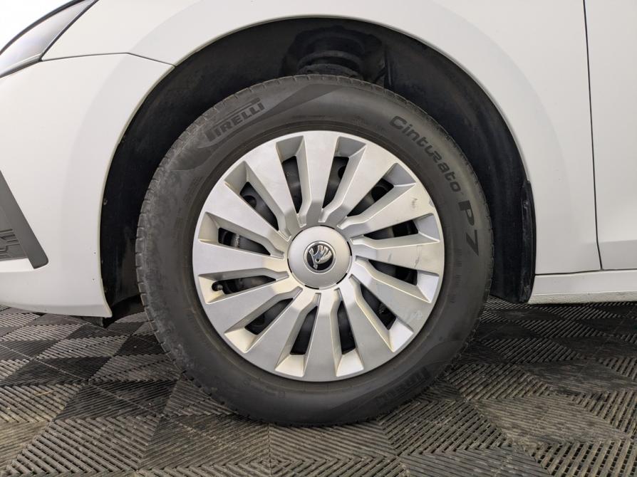 Skoda Octavia IV (A8) Москва  - изображение 13