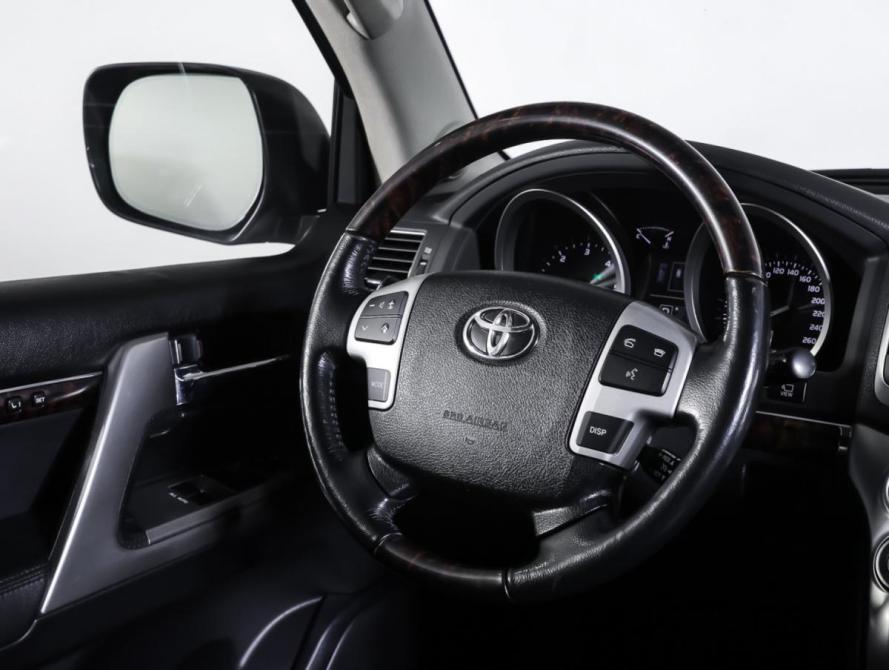 Toyota Land Cruiser 200 Series Рестайлинг 1 Москва  - изображение 15