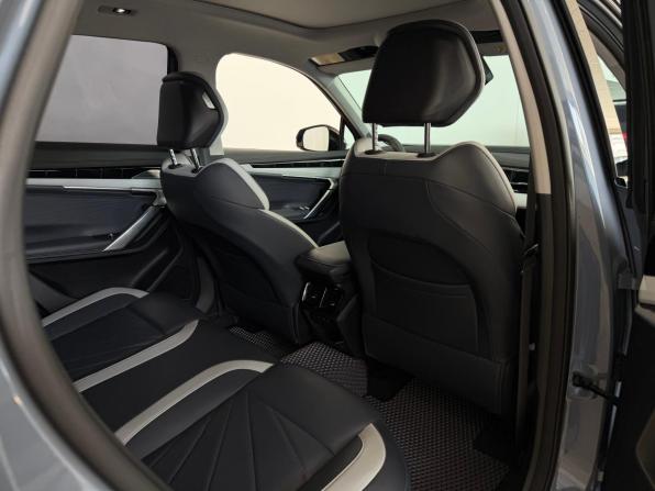 Geely Atlas II с пробегом 2024 года, цена 2 800 000 рублей, 53782 км, внедорожник, Автокод Объявления