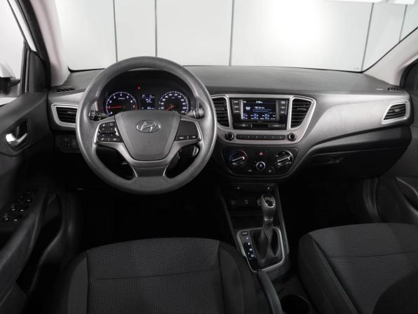 Hyundai Solaris II Рестайлинг с пробегом 2021 года, цена 1 579 000 рублей, 101351 км, седан, Автокод Объявления