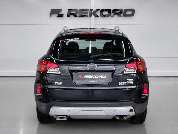FAW Besturn X80 I Рестайлинг с пробегом 2018 года, цена 949 000 рублей, 135890 км, внедорожник, Автокод Объявления