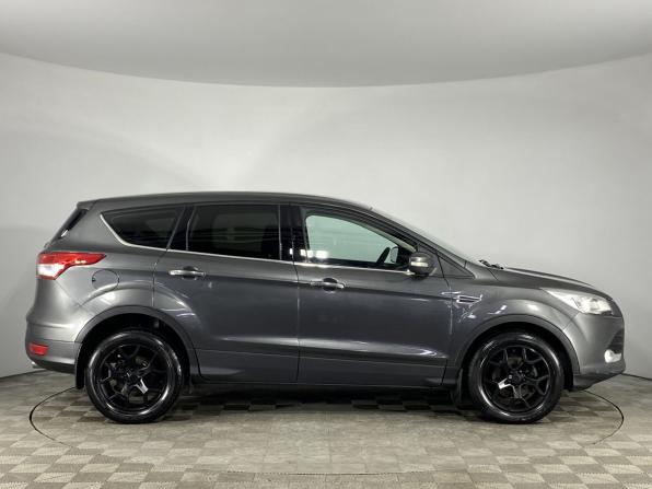 Ford Kuga II с пробегом 2015 года, цена 1 550 000 рублей, 99126 км, внедорожник, Автокод Объявления