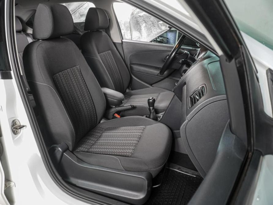 Volkswagen Polo V Рестайлинг Воронеж  - изображение 8