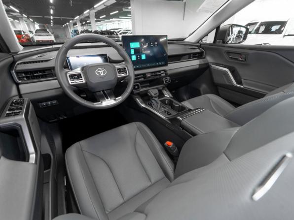Toyota RAV4 VI (XA60) с пробегом 2026 года, цена 4 250 000 рублей, 30 км, внедорожник, Автокод Объявления