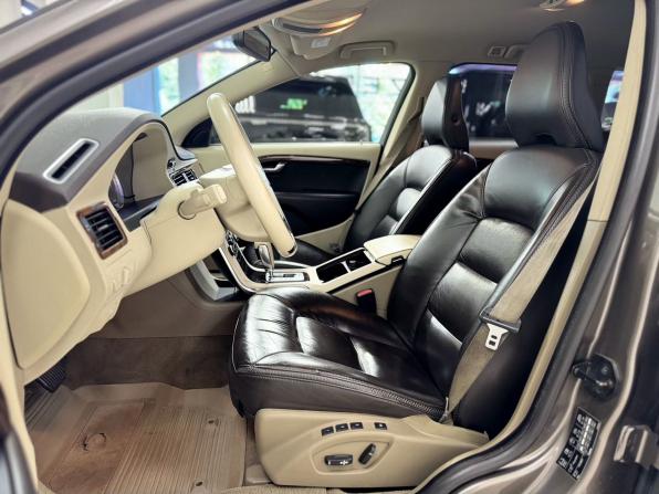 Volvo XC70 II с пробегом 2011 года, цена 1 480 000 рублей, 215000 км, универсал, Автокод Объявления