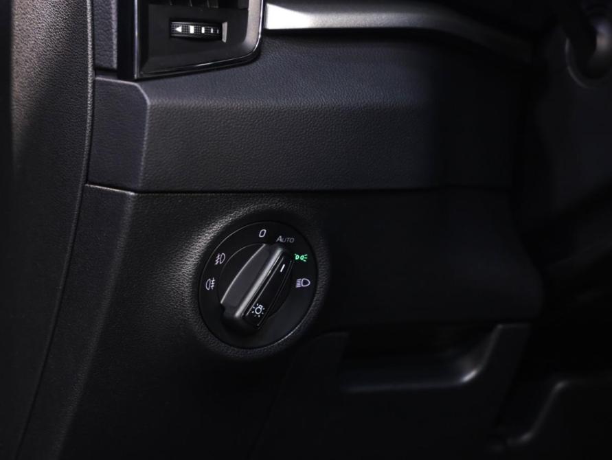 Skoda Karoq I Санкт-Петербург  - изображение 19