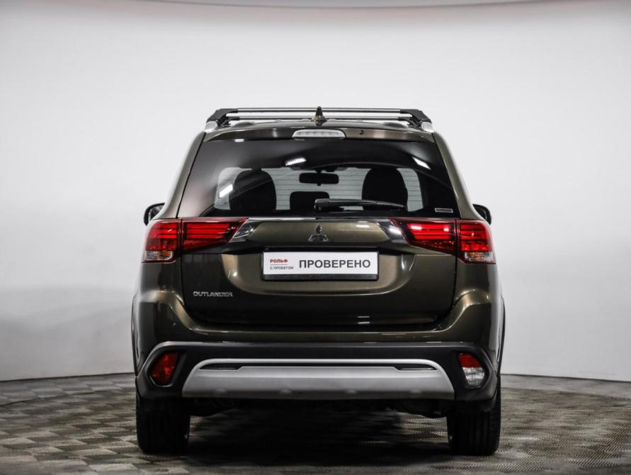 Mitsubishi Outlander III Рестайлинг 3 Санкт-Петербург  - изображение 7