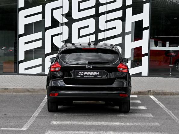 Ford Focus III Рестайлинг с пробегом 2017 года, цена 999 000 рублей, 133203 км, хэтчбек, Автокод Объявления