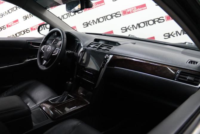 Toyota Camry VII (XV50) Рестайлинг 2 с пробегом 2017 года, цена 1 795 950 рублей, 392204 км, седан, Автокод Объявления
