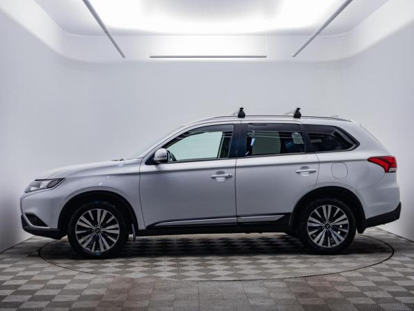Mitsubishi Outlander III Рестайлинг 3 с пробегом 2021 года, цена 2 127 000 рублей, 184876 км, внедорожник, Автокод Объявления