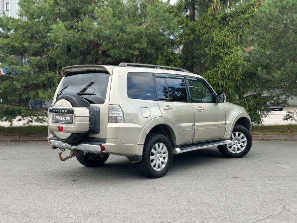 Mitsubishi Pajero IV Рестайлинг 1 с пробегом 2012 года, цена 1 830 000 рублей, 323295 км, внедорожник, Автокод Объявления