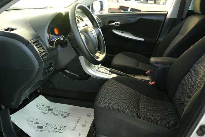 Toyota Corolla X (E140 E150) Рестайлинг с пробегом 2011 года, цена 1 049 000 рублей, 330000 км, седан, Автокод Объявления