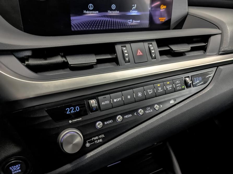 Lexus ES VII Москва  - изображение 30