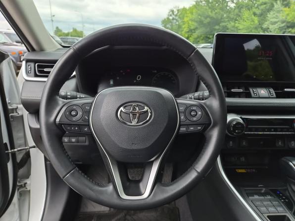 Toyota RAV4 V (XA50) с пробегом 2024 года, цена 3 750 000 рублей, 22895 км, внедорожник, Автокод Объявления