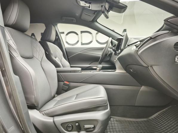 Lexus RX V с пробегом 2024 года, цена 7 739 000 рублей, 24507 км, внедорожник, Автокод Объявления
