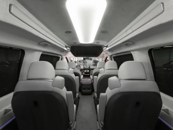 Hyundai Staria I с пробегом 2024 года, цена 8 050 000 рублей, 22989 км, минивэн, Автокод Объявления