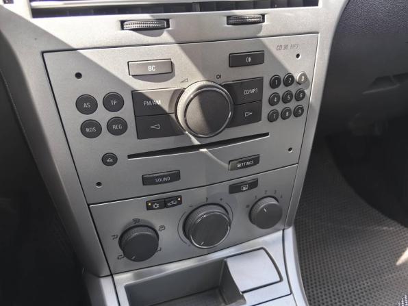 Opel Astra H Рестайлинг с пробегом 2011 года, цена 455 000 рублей, 192000 км, хэтчбек, Автокод Объявления