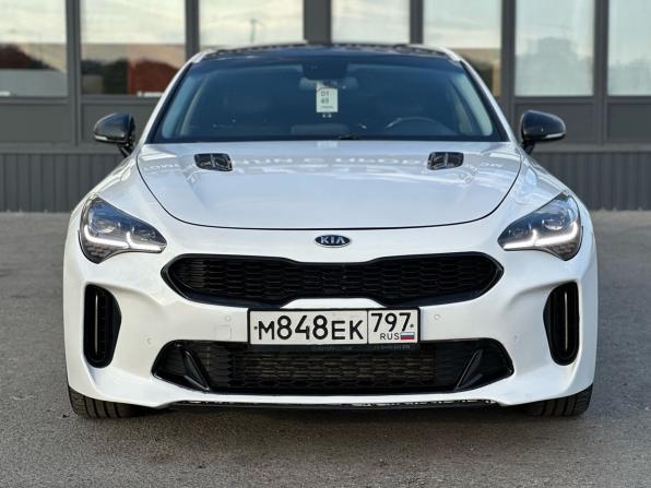 Kia Stinger I с пробегом 2018 года, цена 1 970 000 рублей, 162818 км, лифтбек, Автокод Объявления