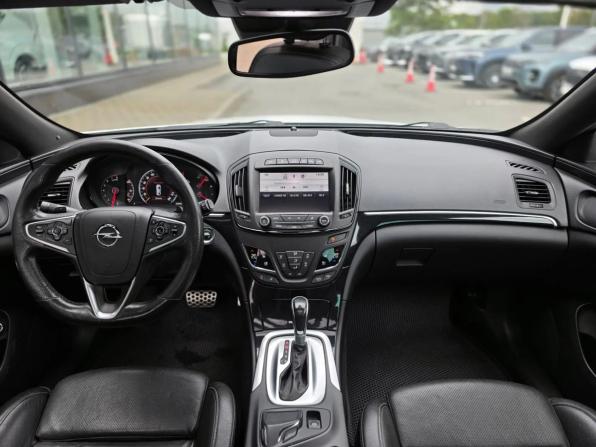 Opel Insignia I Рестайлинг с пробегом 2014 года, цена 1 230 000 рублей, 220580 км, универсал, Автокод Объявления