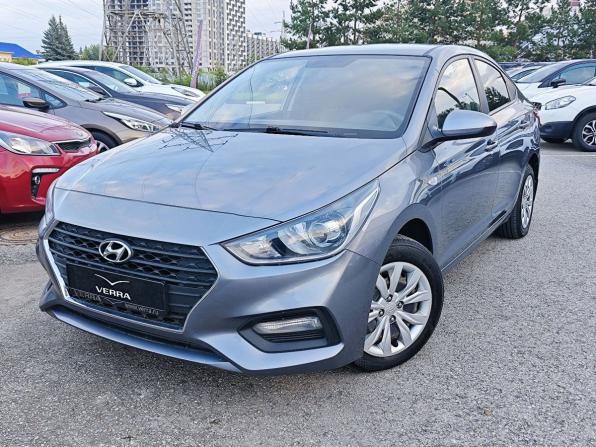 Hyundai Solaris II с пробегом 2018 года, цена 1 320 000 рублей, 116717 км, седан, Автокод Объявления