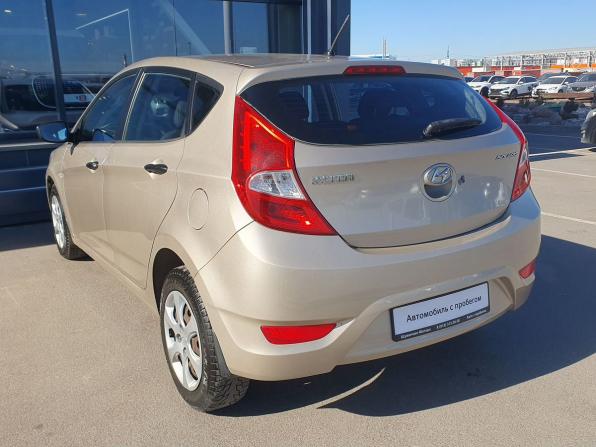 Hyundai Solaris I с пробегом 2011 года, цена 630 000 рублей, 115500 км, хэтчбек, Автокод Объявления