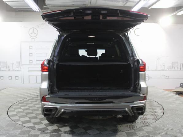 Lexus LX III Рестайлинг 2 с пробегом 2016 года, цена 5 850 000 рублей, 187682 км, внедорожник, Автокод Объявления
