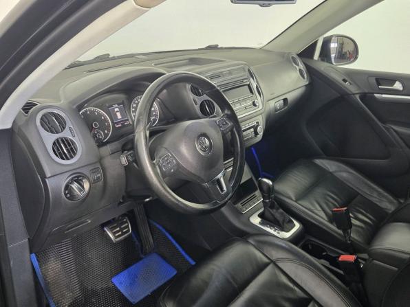 Volkswagen Tiguan I Рестайлинг с пробегом 2011 года, цена 1 199 000 рублей, 183000 км, внедорожник, Автокод Объявления