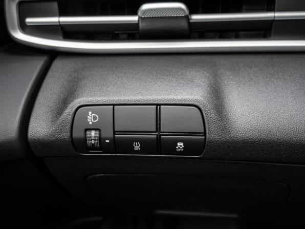 Hyundai Elantra VII (CN7) Рестайлинг с пробегом 2024 года, цена 2 190 000 рублей, 29038 км, седан, Автокод Объявления