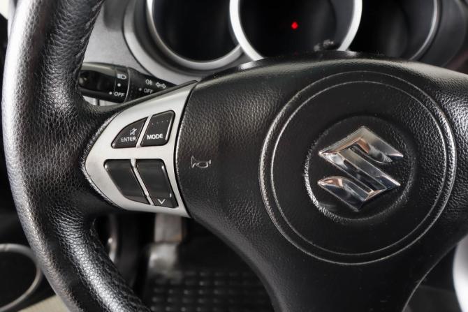 Suzuki Grand Vitara II с пробегом 2008 года, цена 829 000 рублей, 302589 км, внедорожник, Автокод Объявления