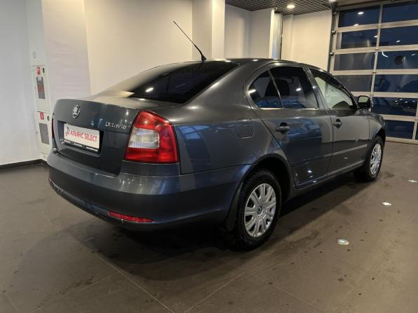 Skoda Octavia II (A5) Рестайлинг с пробегом 2009 года, цена 827 000 рублей, 237180 км, лифтбек, Автокод Объявления