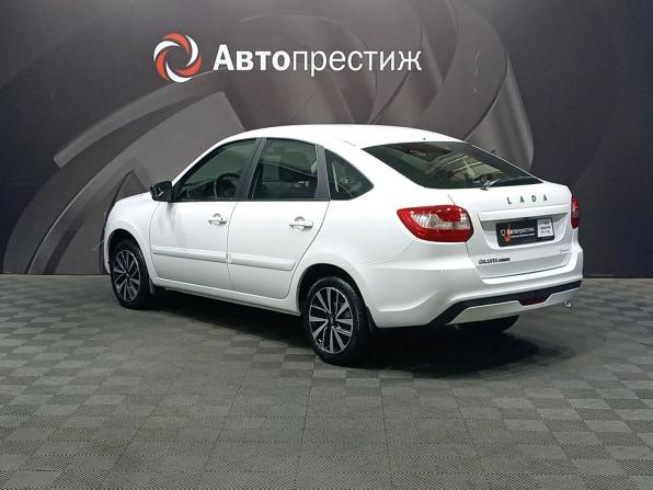 Lada (ВАЗ) Granta I Рестайлинг с пробегом 2025 года, цена 950 000 рублей, 3026 км, лифтбек, Автокод Объявления
