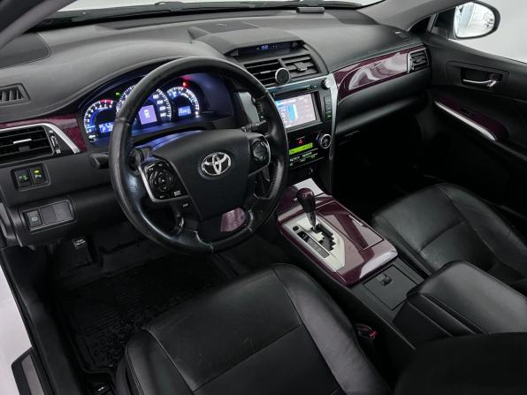 Toyota Camry VII (XV50) с пробегом 2012 года, цена 1 599 000 рублей, 260624 км, седан, Автокод Объявления