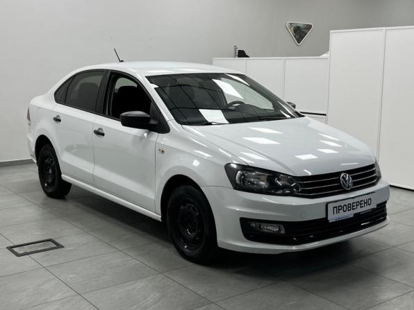 Volkswagen Polo V Рестайлинг с пробегом 2018 года, цена 1 160 000 рублей, 122000 км, седан, Автокод Объявления