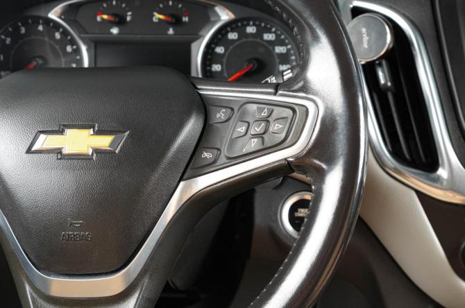 Chevrolet Equinox III Рестайлинг с пробегом 2022 года, цена 2 449 000 рублей, 55000 км, внедорожник, Автокод Объявления
