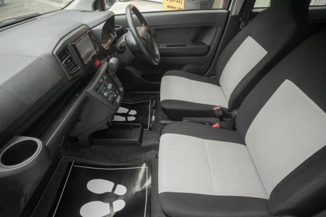 Daihatsu Mira e:S II с пробегом 2018 года, цена 635 000 рублей, 93500 км, хэтчбек, Автокод Объявления