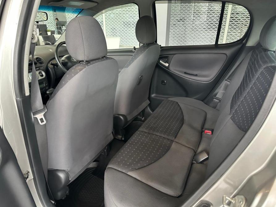 Toyota Vitz I (P10) Новосибирск  - изображение 12