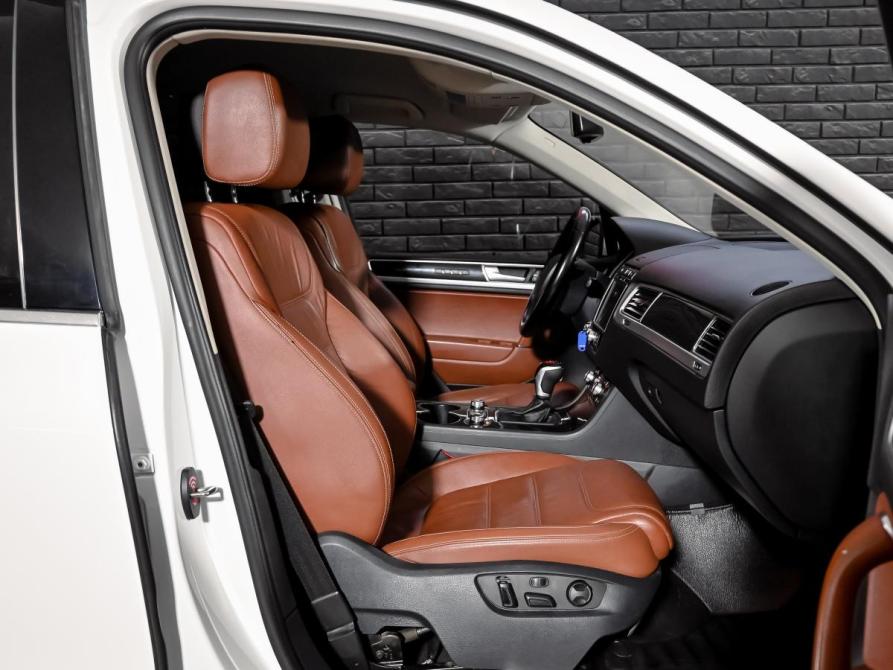 Volkswagen Touareg II Рестайлинг Екатеринбург  - изображение 11
