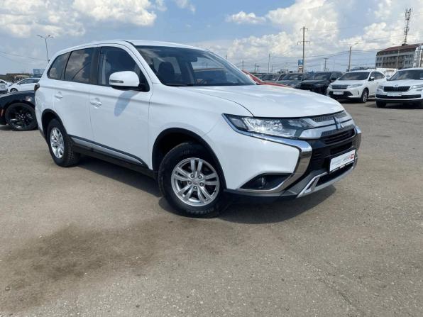 Mitsubishi Outlander III Рестайлинг 3 с пробегом 2019 года, цена 2 095 000 рублей, 112388 км, внедорожник, Автокод Объявления