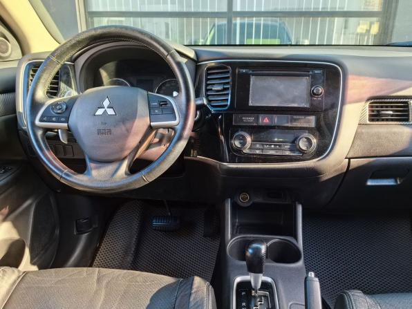 Mitsubishi Outlander III с пробегом 2014 года, цена 1 350 000 рублей, 193130 км, внедорожник, Автокод Объявления