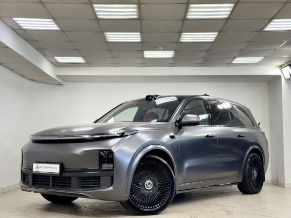 Li Auto (Lixiang) L9 I Рестайлинг с пробегом 2024 года, цена 7 390 000 рублей, 51664 км, внедорожник, Автокод Объявления